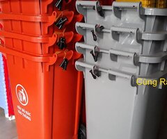 Thùng rác nhựa HDPE 240L nắp kín, có bánh xe di chuyển